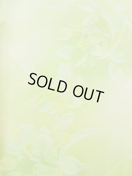 画像3: L0120D  小紋 女性用着物  シルク（正絹） シャイニーな クリーミーな 黄緑色, 花 【中古】 【USED】 【リサイクル】 ★★☆☆☆ (3)