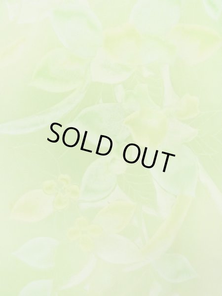 画像6: L0120D  小紋 女性用着物  シルク（正絹） シャイニーな クリーミーな 黄緑色, 花 【中古】 【USED】 【リサイクル】 ★★☆☆☆ (6)