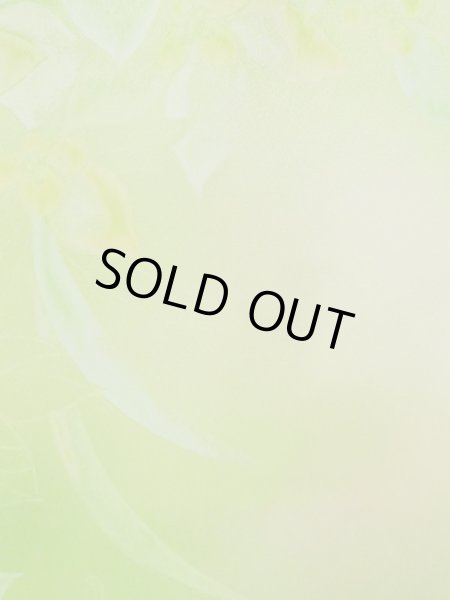 画像9: L0120D  小紋 女性用着物  シルク（正絹） シャイニーな クリーミーな 黄緑色, 花 【中古】 【USED】 【リサイクル】 ★★☆☆☆ (9)