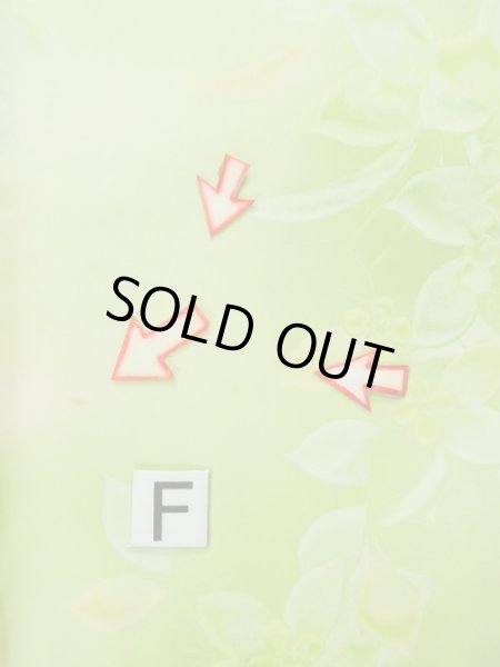 画像20: L0120D  小紋 女性用着物  シルク（正絹） シャイニーな クリーミーな 黄緑色, 花 【中古】 【USED】 【リサイクル】 ★★☆☆☆ (20)