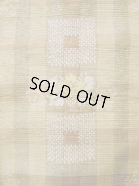 画像5: L0126T  織 女性用着物  シルク(正絹) 淡い  ベージュ, 花 【中古】 【USED】 【リサイクル】 ★☆☆☆☆ (5)