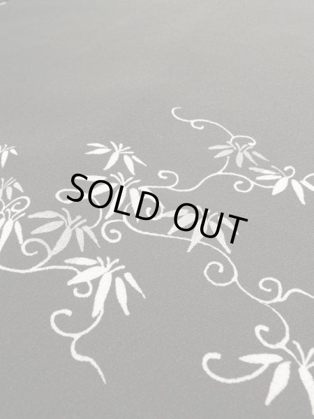 画像9: L0202K  羽織 女性用着物  シルク(正絹)   黒, 花 【中古】 【USED】 【リサイクル】 ★★★☆☆ (9)