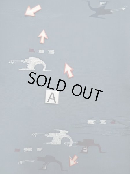 画像14: L0202Q  羽織 女性用着物  シルク（正絹） スモーキーな 淡い 青, 鳥 【中古】 【USED】 【リサイクル】 ★★★☆☆ (14)