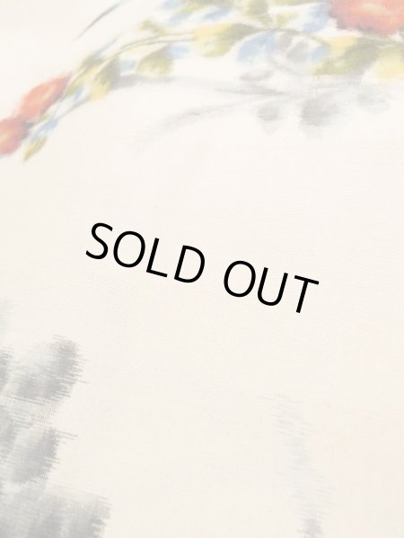 画像9: L0202V  羽織 女性用着物  シルク(正絹) 薄い  クリーム, 花 【中古】 【USED】 【リサイクル】 ★★★★★ (9)