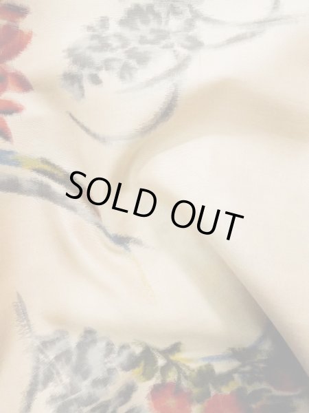 画像11: L0202V  羽織 女性用着物  シルク(正絹) 薄い  クリーム, 花 【中古】 【USED】 【リサイクル】 ★★★★★ (11)