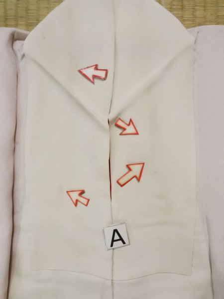 画像20: L0204A  留袖 女性用着物  シルク(正絹)   白, 梅 【中古】 【USED】 【リサイクル】 ★★☆☆☆ (20)