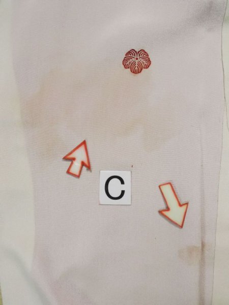 画像22: L0204A  留袖 女性用着物  シルク(正絹)   白, 梅 【中古】 【USED】 【リサイクル】 ★★☆☆☆ (22)