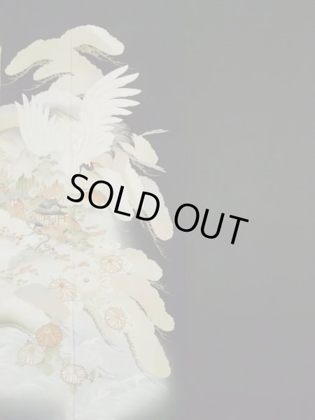 画像5: L0204E  留袖 女性用着物  シルク(正絹)   黒, 菊 【中古】 【USED】 【リサイクル】 ★★★☆☆ (5)