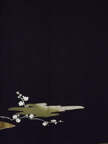 画像6: L0204I  留袖 女性用着物 霞文、雉柄 シルク(正絹)   黒, 梅 【中古】 【USED】 【リサイクル】 ★★★☆☆ (6)