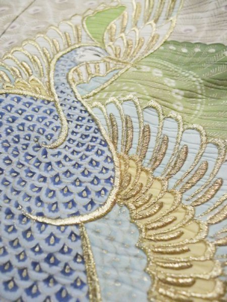 画像13: L0204K  振袖 女性用着物  シルク(正絹)   朱赤, 孔雀 【中古】 【USED】 【リサイクル】 ★★☆☆☆ (13)