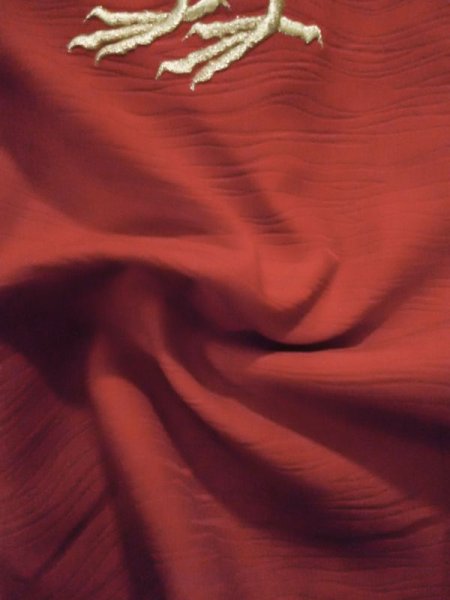 画像15: L0204K  振袖 女性用着物  シルク(正絹)   朱赤, 孔雀 【中古】 【USED】 【リサイクル】 ★★☆☆☆ (15)