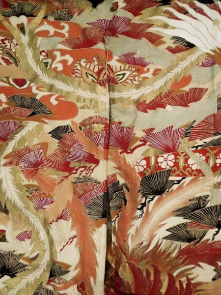 画像6: L0204L  振袖 女性用着物  シルク(正絹)   クリーム, 花 【中古】 【USED】 【リサイクル】 ★☆☆☆☆ (6)