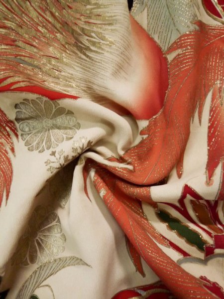 画像27: L0204L  振袖 女性用着物  シルク(正絹)   クリーム, 花 【中古】 【USED】 【リサイクル】 ★☆☆☆☆ (27)