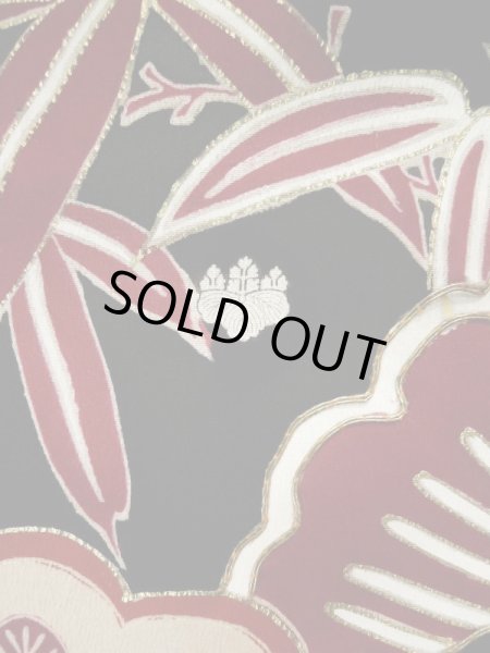 画像5: L0204M  振袖 女性用着物  シルク(正絹)   黒, 梅 【中古】 【USED】 【リサイクル】 ★★☆☆☆ (5)