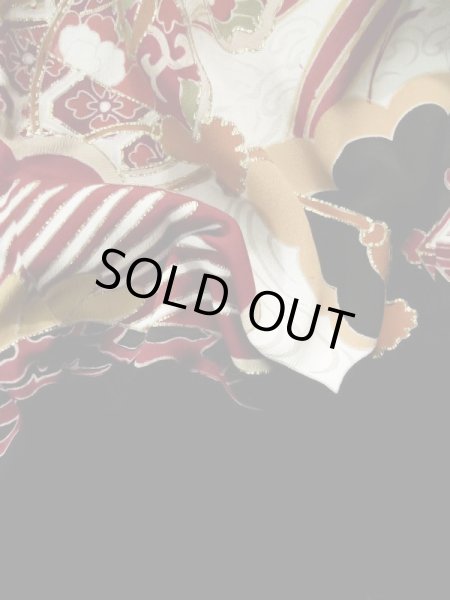 画像18: L0204M  振袖 女性用着物  シルク(正絹)   黒, 梅 【中古】 【USED】 【リサイクル】 ★★☆☆☆ (18)