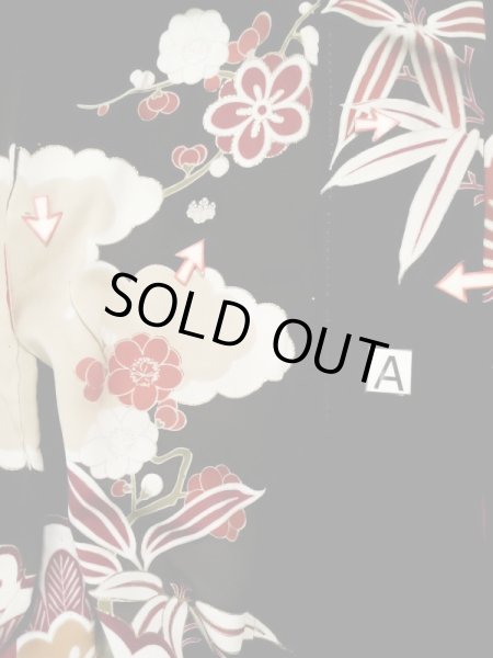 画像23: L0204M  振袖 女性用着物  シルク(正絹)   黒, 梅 【中古】 【USED】 【リサイクル】 ★★☆☆☆ (23)