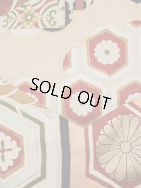 画像14: L0204N  振袖 女性用着物  シルク(正絹)   クリーム, 花 【中古】 【USED】 【リサイクル】 ★☆☆☆☆ (14)