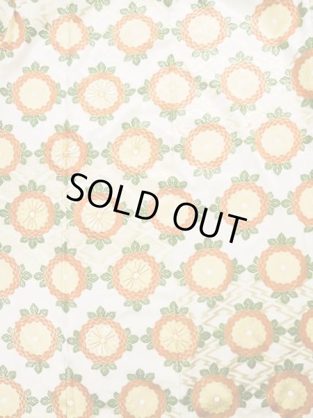 画像7: L0204P  振袖 女性用着物  シルク(正絹) シャイニーな  オフ ホワイト, 菊 【中古】 【USED】 【リサイクル】 ★★★☆☆ (7)