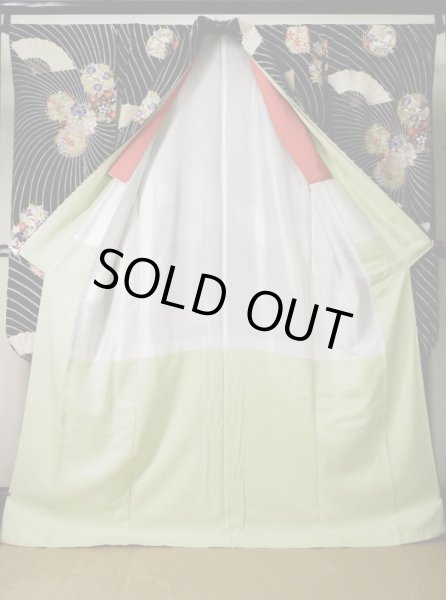 画像4: L0204R  振袖 女性用着物  シルク(正絹)   黒, 花 【中古】 【USED】 【リサイクル】 ★★★☆☆ (4)