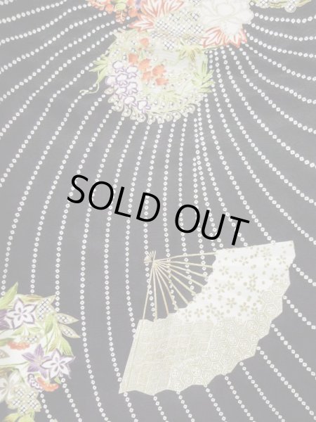 画像5: L0204R  振袖 女性用着物  シルク(正絹)   黒, 花 【中古】 【USED】 【リサイクル】 ★★★☆☆ (5)