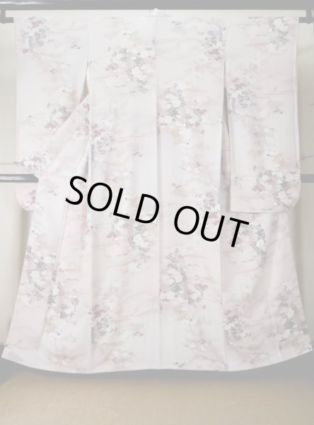 画像2: L0204S Mint  振袖 女性用着物  シルク(正絹) 淡い 薄い ピンク, 花 【中古】 【USED】 【リサイクル】 ★★★★★ (2)