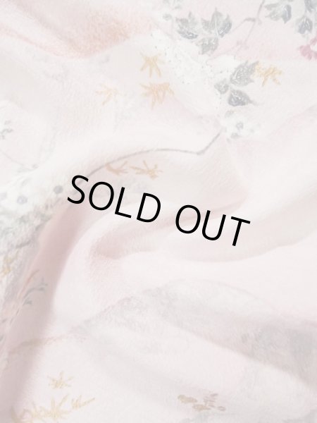 画像14: L0204S Mint  振袖 女性用着物  シルク(正絹) 淡い 薄い ピンク, 花 【中古】 【USED】 【リサイクル】 ★★★★★ (14)