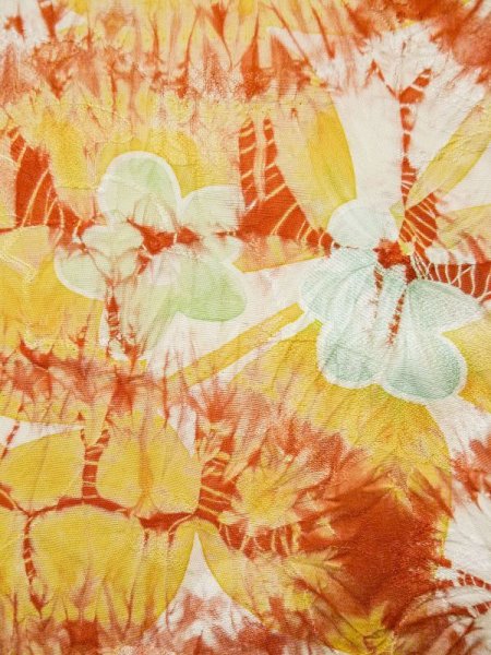 画像8: L0204T  振袖 女性用着物  シルク(正絹)   オフ ホワイト, 花 【中古】 【USED】 【リサイクル】 ★★★★☆ (8)