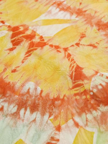 画像12: L0204T  振袖 女性用着物  シルク(正絹)   オフ ホワイト, 花 【中古】 【USED】 【リサイクル】 ★★★★☆ (12)