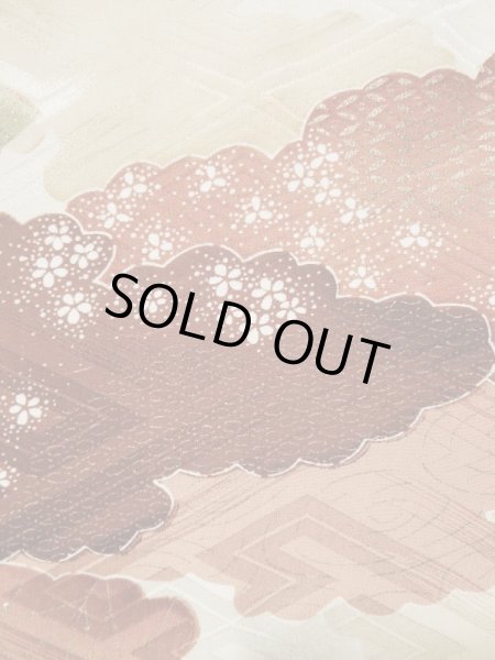 画像8: L0205B  振袖 女性用着物  シルク(正絹)   クリーム, 雲 【中古】 【USED】 【リサイクル】 ★★★☆☆ (8)