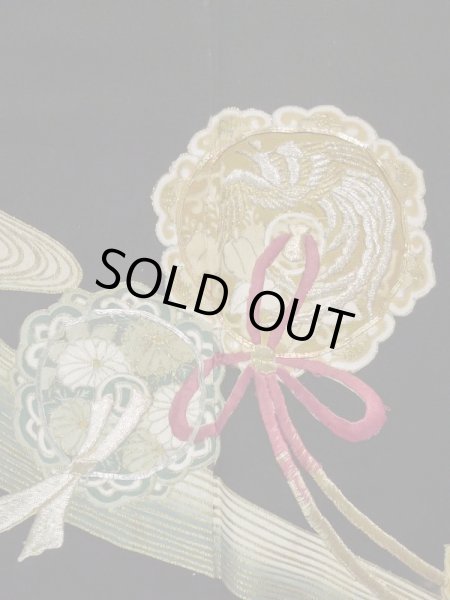 画像7: L0224A  留袖 女性用着物 鏡文 シルク（正絹）   黒, 菊 【中古】 【USED】 【リサイクル】 ★★☆☆☆ (7)