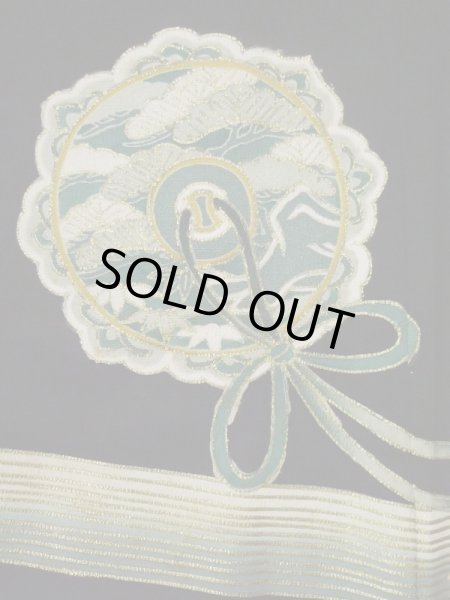 画像9: L0224A  留袖 女性用着物 鏡文 シルク（正絹）   黒, 菊 【中古】 【USED】 【リサイクル】 ★★☆☆☆ (9)