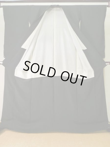 画像2: L0224L  喪服 女性用着物  シルク(正絹)   黒,  【中古】 【USED】 【リサイクル】 ★★★☆☆ (2)