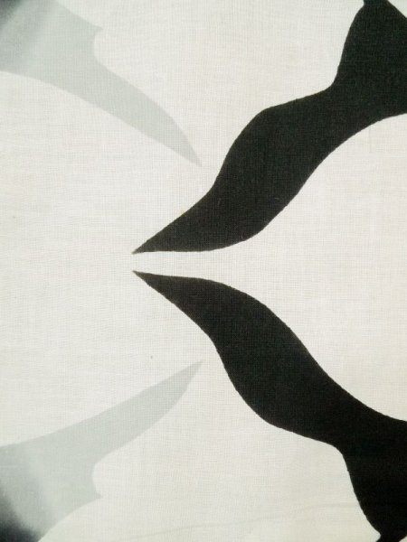 画像7: L0309H  浴衣(日本製) 女性用着物  麻   オフ ホワイト, 抽象的模様 【中古】 【USED】 【リサイクル】 ★★★☆☆ (7)