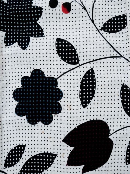 画像5: L0309K  浴衣(日本製) 女性用着物  麻   オフ ホワイト, 花 【中古】 【USED】 【リサイクル】 ★★★☆☆ (5)