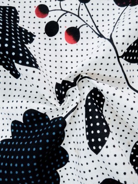 画像11: L0309K  浴衣(日本製) 女性用着物  麻   オフ ホワイト, 花 【中古】 【USED】 【リサイクル】 ★★★☆☆ (11)