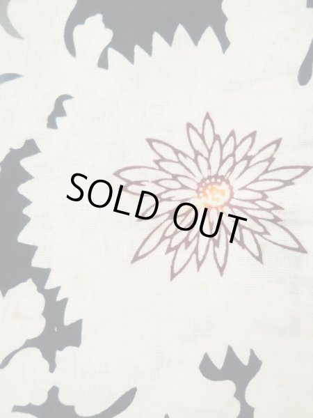 画像6: L0309M  浴衣（日本製） 女性用着物  麻   オフ　ホワイト, 花 【中古】 【USED】 【リサイクル】 ★★☆☆☆ (6)