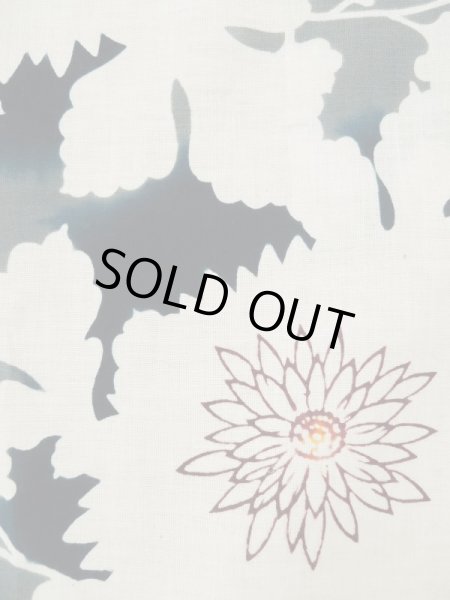 画像9: L0309M  浴衣（日本製） 女性用着物  麻   オフ　ホワイト, 花 【中古】 【USED】 【リサイクル】 ★★☆☆☆ (9)