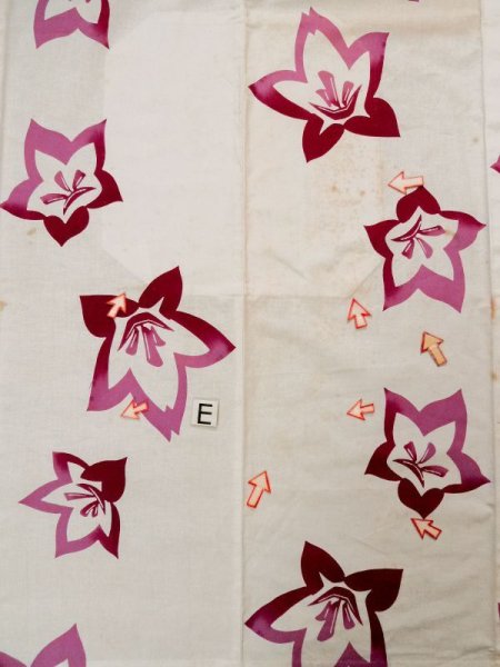 画像18: L0309O  浴衣(日本製) 女性用着物  綿   オフ ホワイト, 花 【中古】 【USED】 【リサイクル】 ★★☆☆☆ (18)