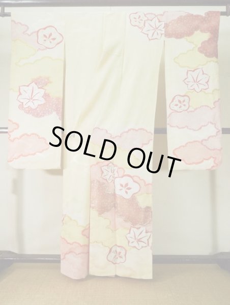 画像4: L0309R  振袖 女性用着物  シルク（正絹） スモーキーな  グリーン（緑）, 梅 【中古】 【USED】 【リサイクル】 ★★★☆☆ (4)