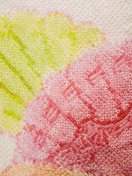 画像9: L0309T  振袖 女性用着物  シルク(正絹) スモーキーな クリーミーな カーキ, 雲 【中古】 【USED】 【リサイクル】 ★★★☆☆ (9)