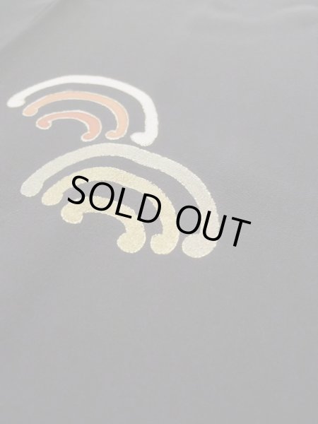 画像10: L0316C  留袖 女性用着物 伊勢海老(レアデザイン)、寿 シルク(正絹)   黒,  【中古】 【USED】 【リサイクル】 ★★★☆☆ (10)