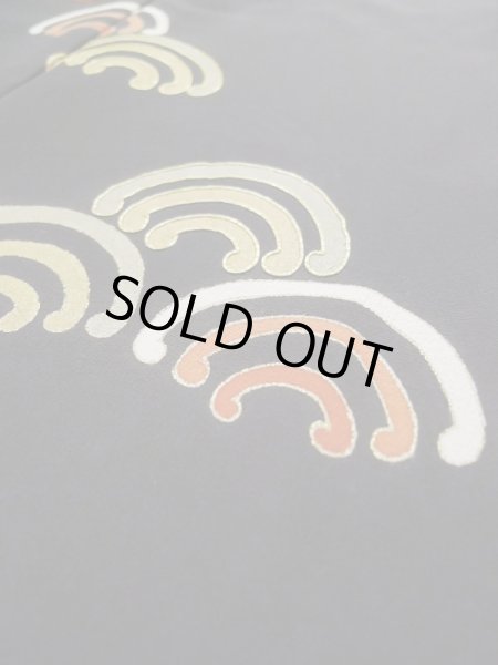 画像11: L0316C  留袖 女性用着物 伊勢海老(レアデザイン)、寿 シルク(正絹)   黒,  【中古】 【USED】 【リサイクル】 ★★★☆☆ (11)