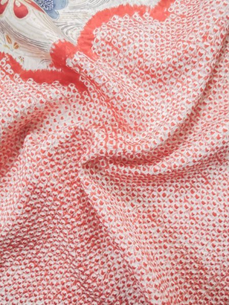 画像18: L0316E  振袖 女性用着物  シルク(正絹) シャイニーな  オフ ホワイト, 花 【中古】 【USED】 【リサイクル】 ★★★☆☆ (18)