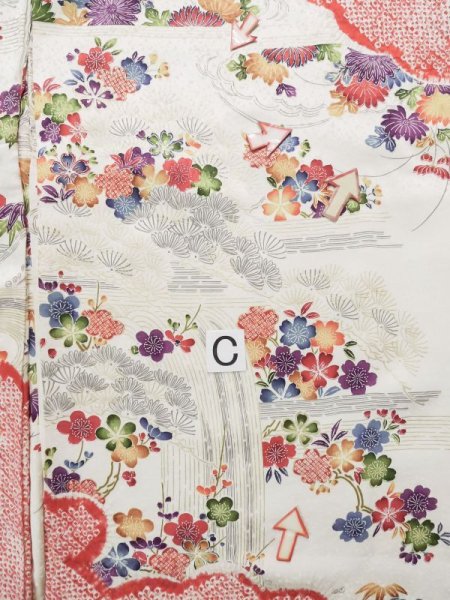 画像22: L0316E  振袖 女性用着物  シルク(正絹) シャイニーな  オフ ホワイト, 花 【中古】 【USED】 【リサイクル】 ★★★☆☆ (22)