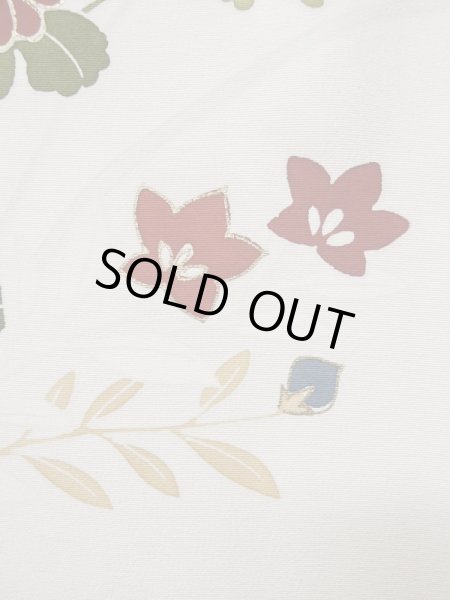 画像9: L0316G  訪問着 女性用着物  シルク（正絹）   オフ　ホワイト, 菊 【中古】 【USED】 【リサイクル】 ★★☆☆☆ (9)