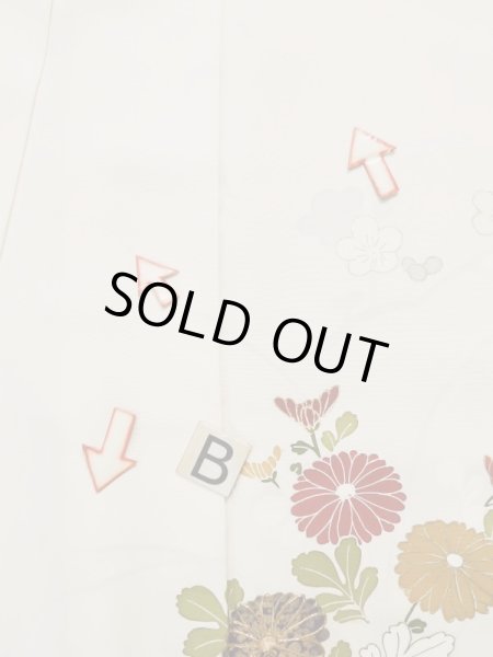 画像18: L0316G  訪問着 女性用着物  シルク（正絹）   オフ　ホワイト, 菊 【中古】 【USED】 【リサイクル】 ★★☆☆☆ (18)