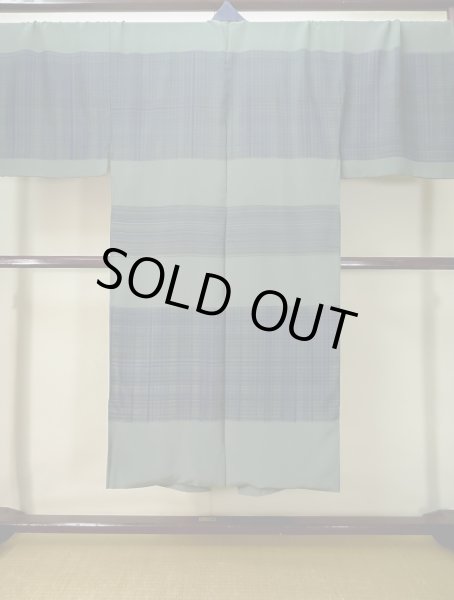 画像2: L0316S  男性用襦袢 男性用着物  シルク(正絹) 甘い  グレー(灰色), 線 【中古】 【USED】 【リサイクル】 ★★★☆☆ (2)