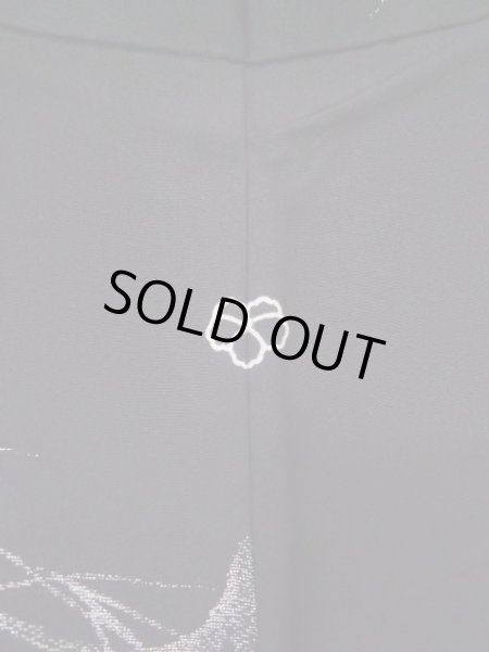 画像3: L0318E  羽織 女性用着物  シルク（正絹）   黒, 菊 【中古】 【USED】 【リサイクル】 ★★★☆☆ (3)