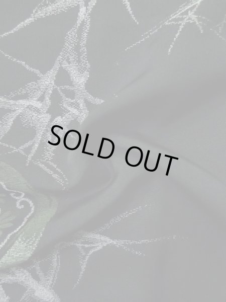 画像13: L0318E  羽織 女性用着物  シルク（正絹）   黒, 菊 【中古】 【USED】 【リサイクル】 ★★★☆☆ (13)