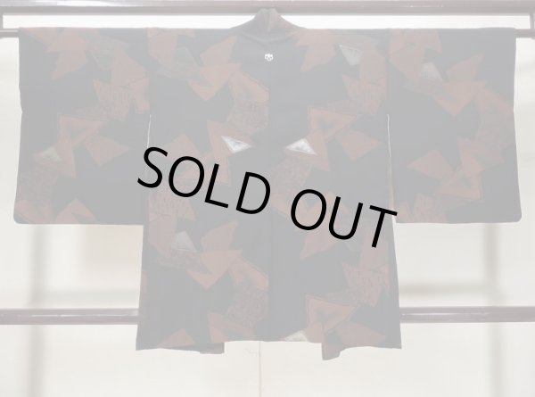 画像2: L0318H  羽織 女性用着物  シルク（正絹）   黒, 線 【中古】 【USED】 【リサイクル】 ★★★☆☆ (2)